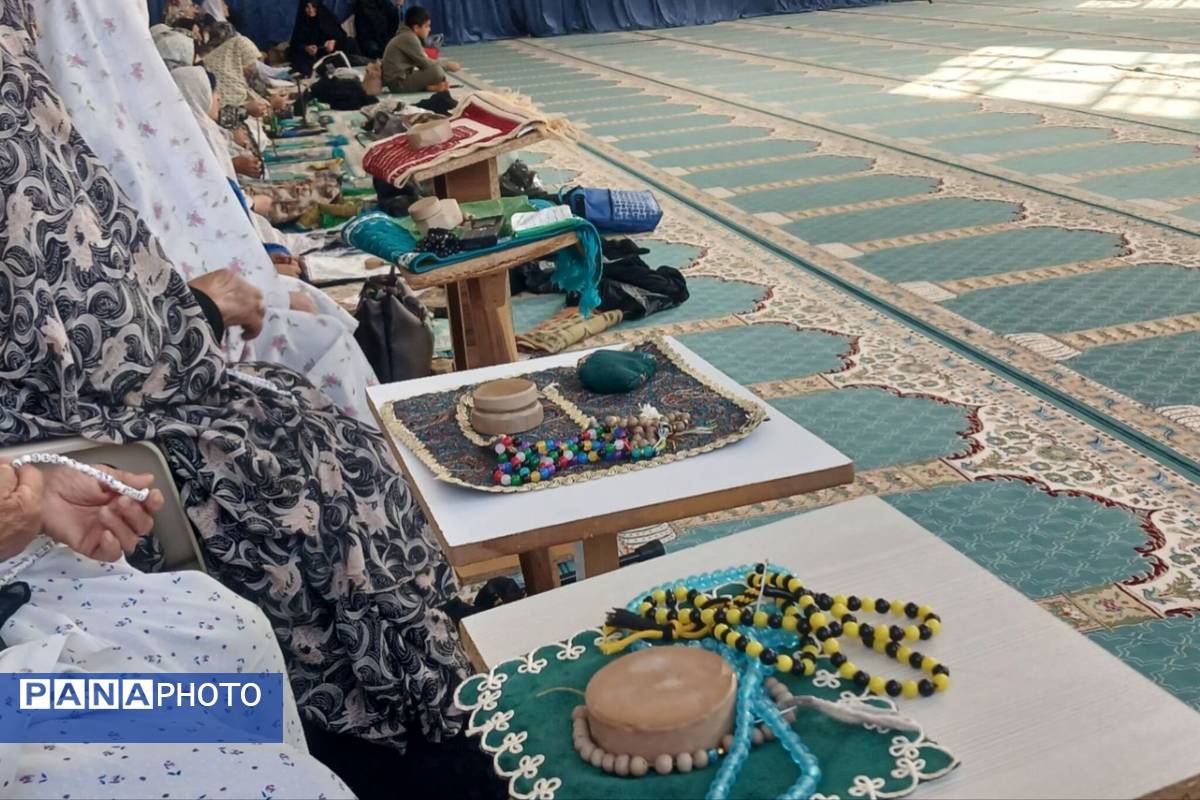 نماز جمعه امید دل‌های خسته برای مؤمنان 