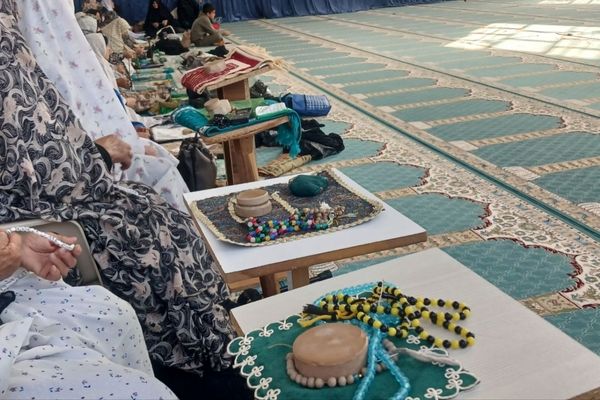 نماز جمعه امید دل‌های خسته برای مؤمنان 