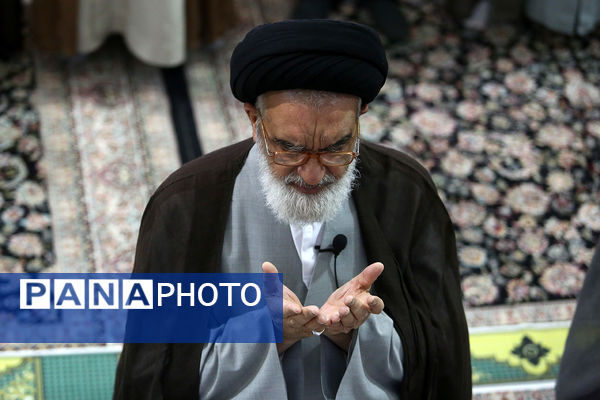 اقامه نماز عید سعید قربان در مصلای قدس قم