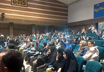 آیین تجلیل از رتبه‌آوران مسابقات قرآنی، علمی و فرهنگی‌ـ‌هنری شهرستان اشکذر 