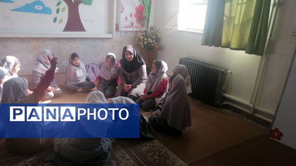 سلسله کارگاه‌های مهارت‌های زندگی در دبستان نیایش