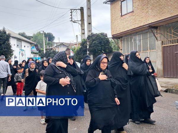 پیاده‌روی جاماندگان اربعین در قائمشهر 