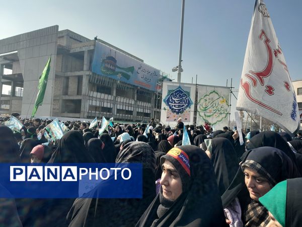 اجتماع عظیم منتظران ظهور به مناسبت نیمه‌ شعبان در مشهد 