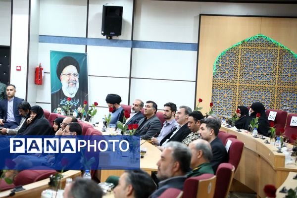 مراسم بزرگداشت استاندار شهید پرواز اردیبهشت در قم