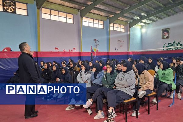 طرح قاضی در مدرسه، در دبیرستان موسی بن جعفر(ع) باقرشهر 