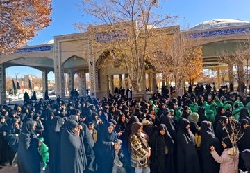 اجتماع عزاداران و عشاق فاطمه زهرا در بروجن