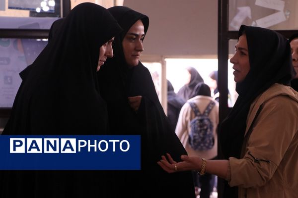 اختتامیه هفته فرهنگ و هنر مدارس کهریزک 