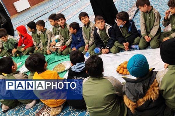 آیین سه‌شنبه‌های مهدوی در مدرسه شهید حسین غفاری