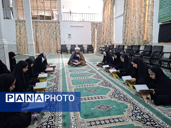 مراسم اعتکاف دانش آموزی آموزشگاه مریم سنگان شهرستان رشتخوار