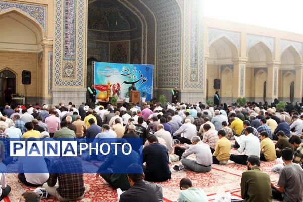  مراسم دعای پر فیض عرفه و مناجات عاشقانه امام حسین(ع) در زیارتگاه شهید آیت ا... مدرس(ره)