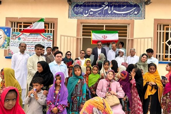 افتتاح و بهسازی ۴ مدرسه در دشتیاری