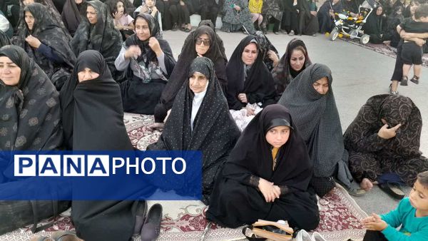 تعزیه خوانی دهه آخر صفر در روستای نقاب 