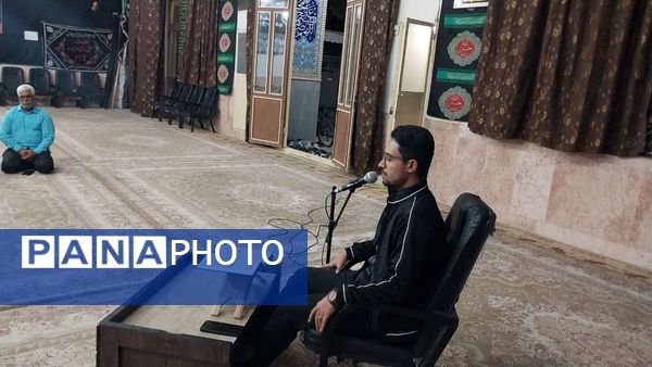 مراسم معنوی قرائت قرآن شهدای فدافن در حسینیه شاهزاده قاسم