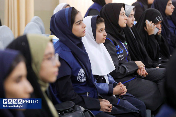 آیین تجلیل از خبرنگاران پانای استان همدان