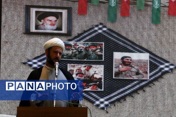 برگزاری یادواره شهدای ملارد بخش صفادشت 