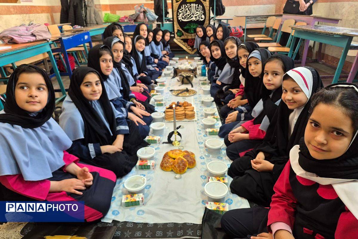 پیوند دل‌های دانش‌آموزان شهرقدس در سوگ حضرت زهرا(س)