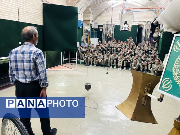 اردوی علمی-فرهنگی آموزشگاه قرآنی آیت الله غفاری  