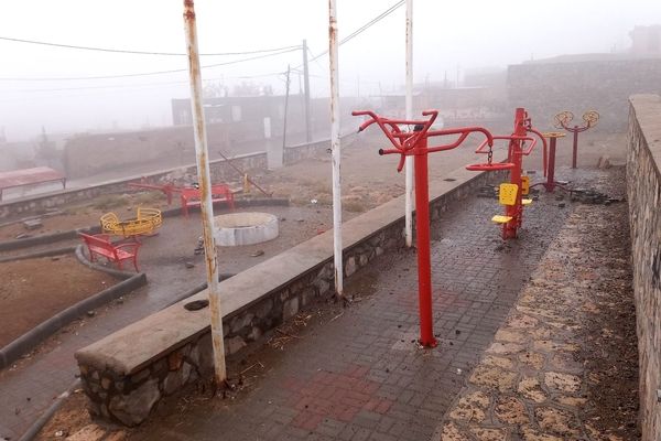 بارش اولین باران پاییزی در روستای بتو