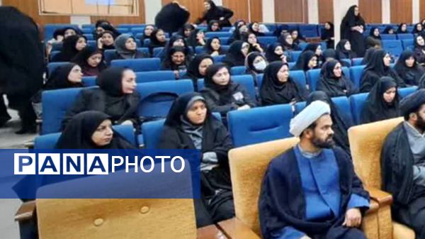 تجلیل نماینده ولی فقیه کهگیلویه و بویراحمد از بانوان شاغل به‌مناسبت ولادت حضرت زهرا (س)
