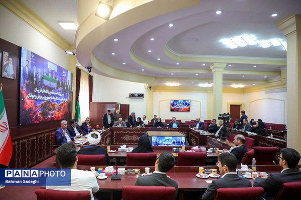 مراسم تقدیر از افتخارآفرینان المپیاد نجوم و اختر فیزیک با حضور وزیر ورزش و جوانان