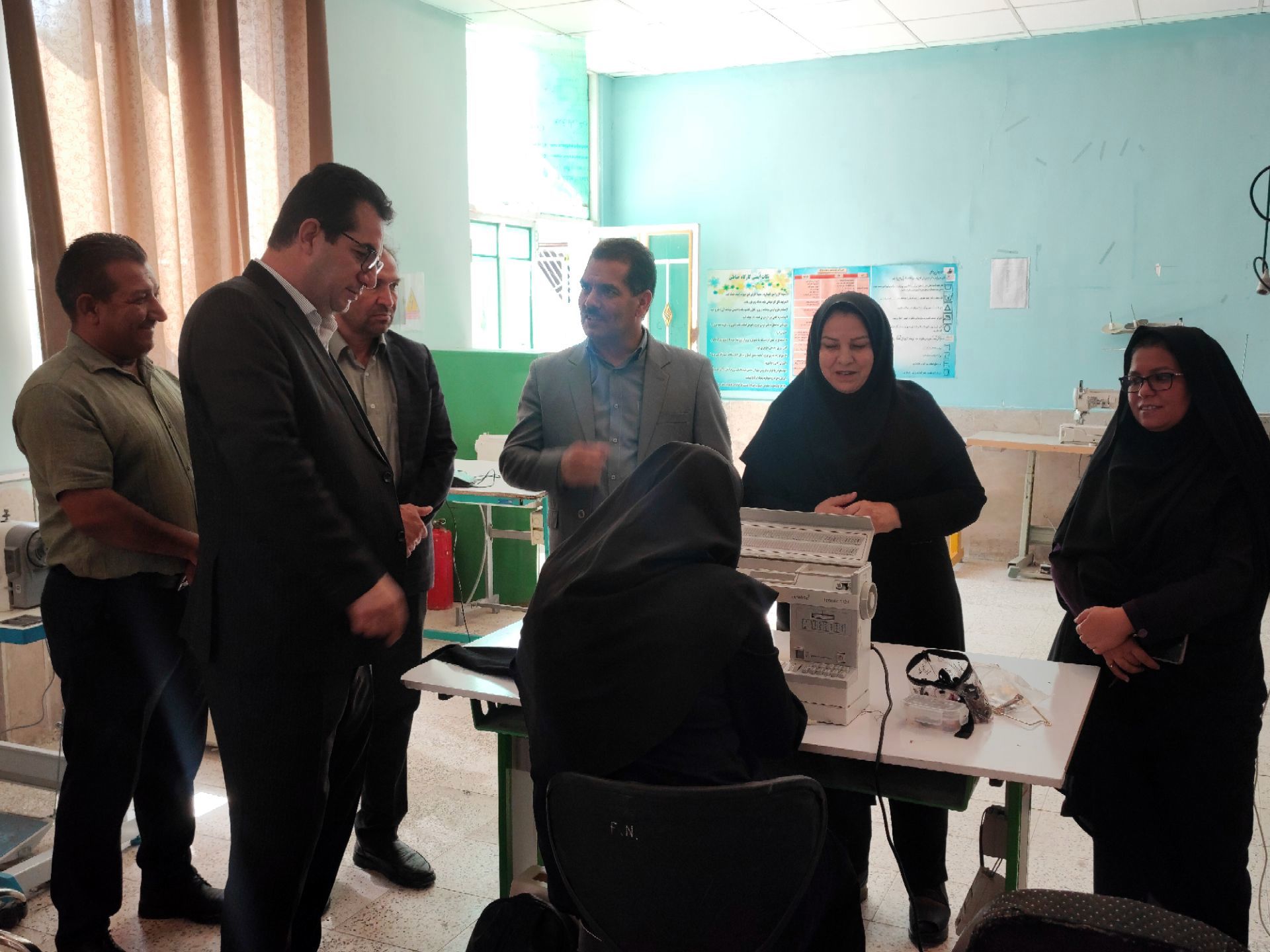 بازدید از کارگاه طراحی دوخت هنرستان ثمین
