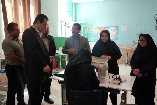 بازدید از کارگاه طراحی دوخت هنرستان ثمین