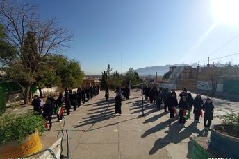 شور وشوق دانش آموزان از بازگشایی مدارس 