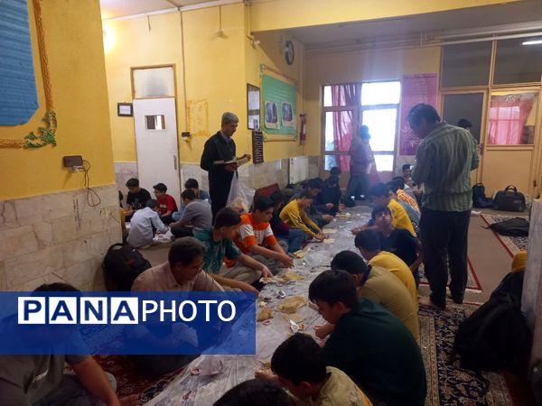 برگزاری اردوی تفریحی ـ زیارتی دبیرستان نمونه دولتی دانش به مقصد مشهد مقدس