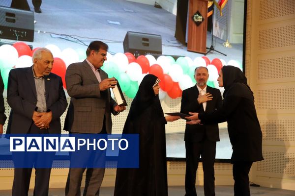 همایش مشترک آموزش و پرورش منطقه چهار باحضور مدیران و مسئولان وزارتی