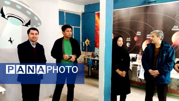 نمایشگاه  دستاوردهای علمی و تحقیقاتی دانش‌آموزان کلات