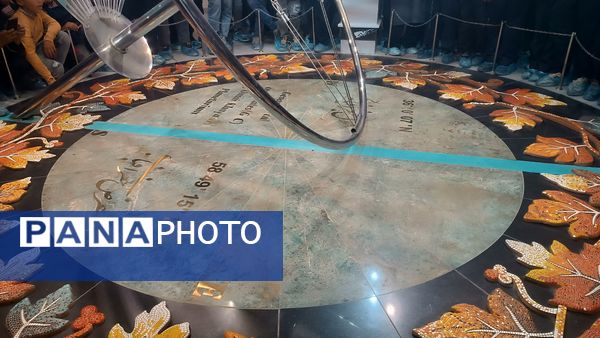 بازدید دانش‌آموزان دبیرستان شاهد ابوذر غفاری نیشابور از افلاک نمای نیشابور