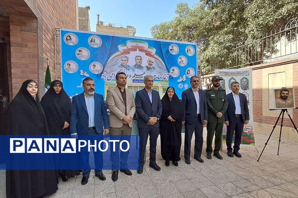 آغاز سال تحصیلی در دبیرستان بانو عفت آهنگری ناحیه یک شهرری