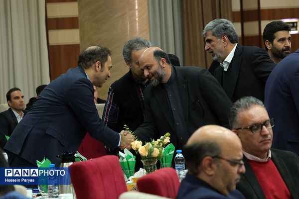 همایش مدیران بنگاه‌های اقتصادی در راستای حمایت از نهضت توسعه عدالت در فضاهای آموزشی و پرورشی مدرسه‌سازی