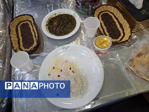 سفر معنوی دانش‌آموزان سما کاشان به مشهد مقدس در دهه کرامت