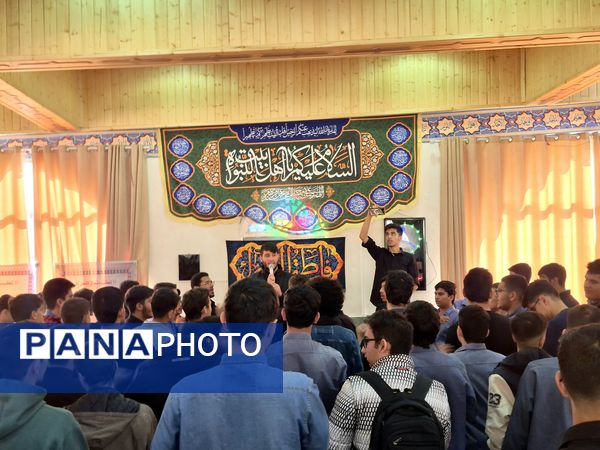 مدرسه شهید رجایی در عزای فاطمه(س) نوای سینه‌زنی سرداد