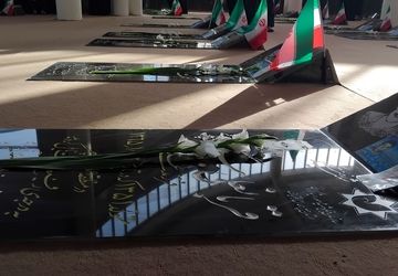 غبارروبی  گلزار شهدا در وردنجان 
