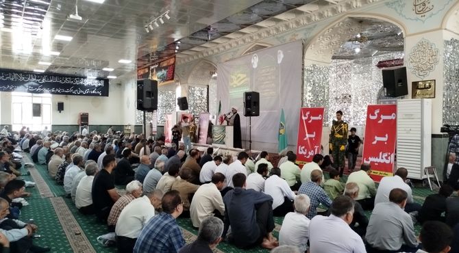 نماز جمعه شهرستان کاشمر  با حضور پر رنگ مردم دیار ترشیز کهن برگزار شد 