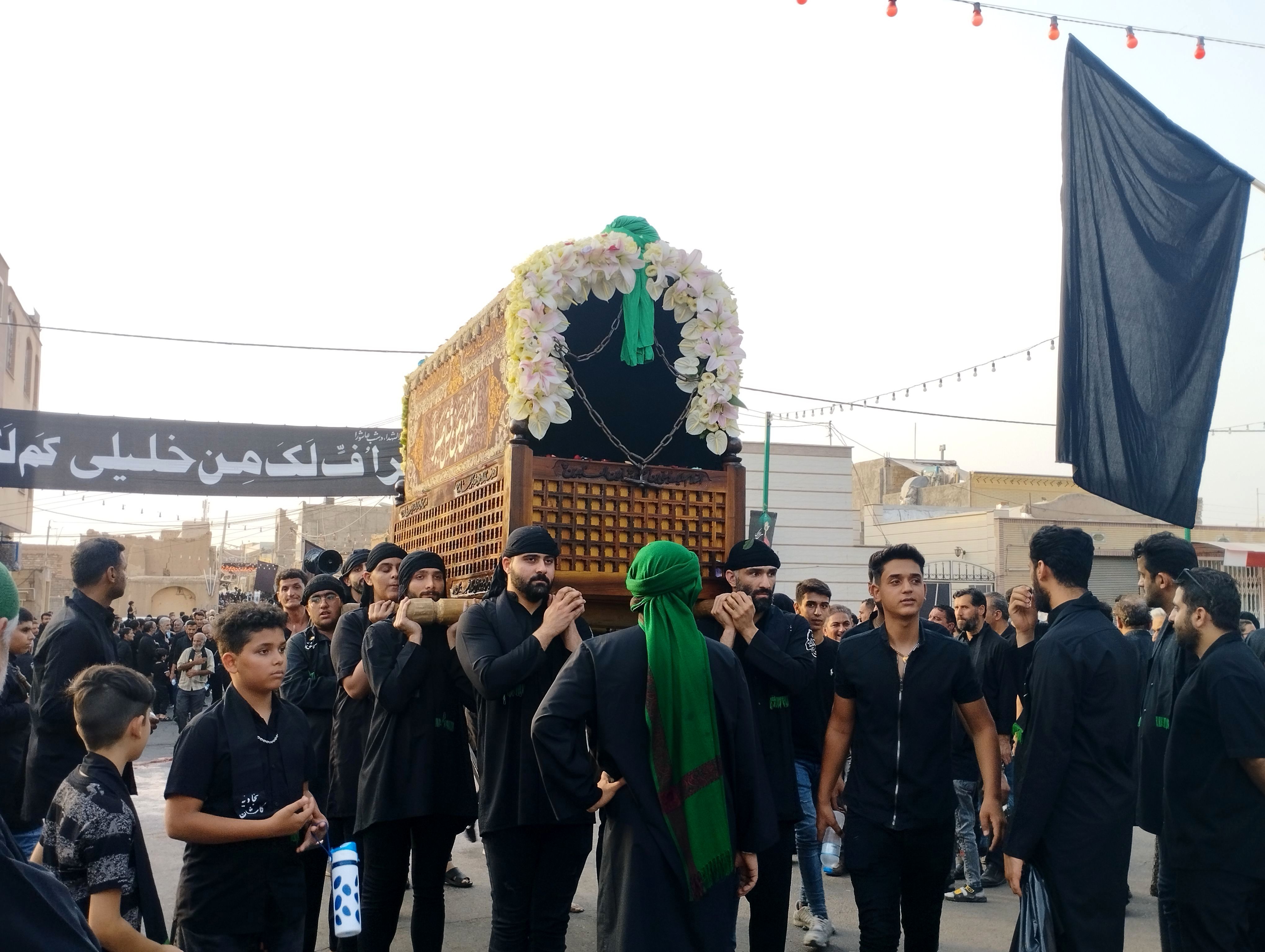 عزاداری مردم کاشان در روز شهادت امام سجاد (ع)