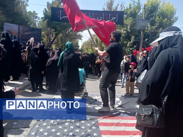 مراسم پیاده روی حرم تا حرم نیشابور