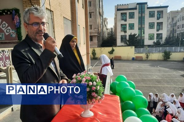 طنین زنگ استکبارستیزی در مدارس منطقه ۵ تهران به صدا در آمد