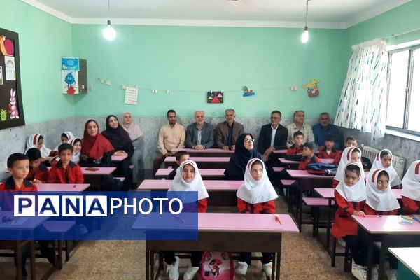 زنگ شکوفه‌ها در شهرستان عباس‌آباد به صدا درآمد