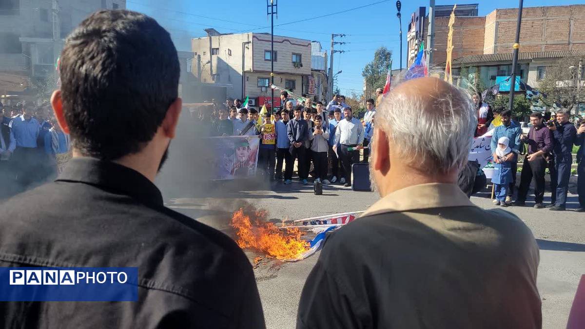 یوم‌الله ۱۳ آبان؛ نماد استمرار مبارزه با استکبار از لانه جاسوسی تا امروز