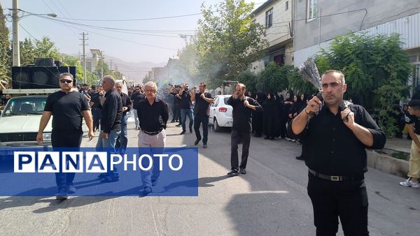 مردم روستای «هیو» در مراسم باشکوه عزاداری تاسوعا شرکت کردند