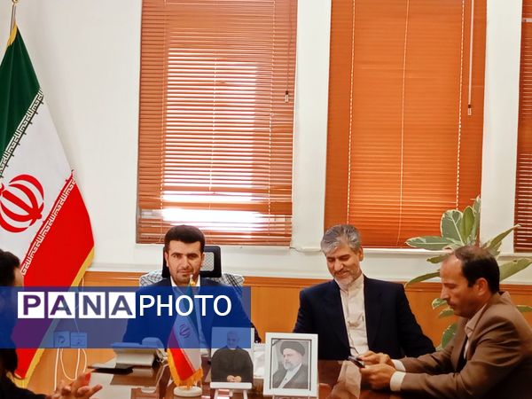 نشست معاون تربیت‌بدنی و سلامت وزارت آموزش و پرورش با فرماندار کاشمر