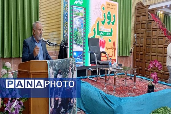 شب شعر عقیق سبز بینالود در شهر بار نیشابور 