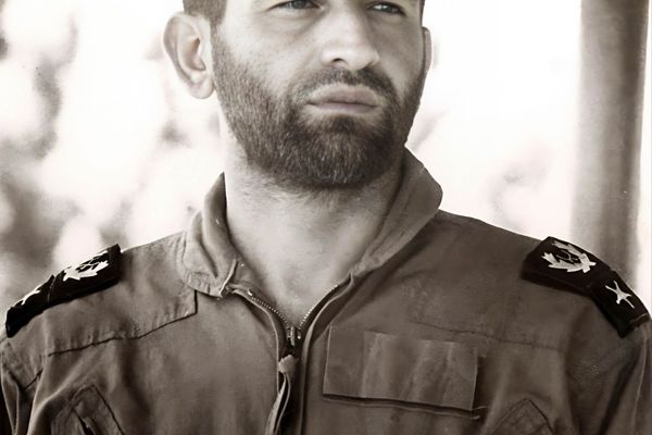 پروازی جاودان در آسمان ایثار 