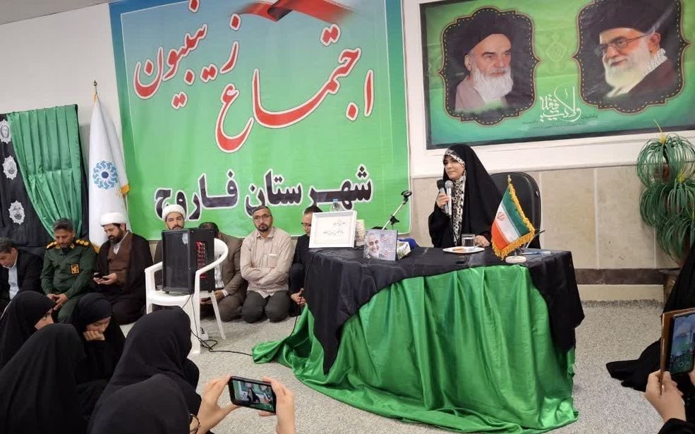 رجز خوانی دانش آموز خبرنگار پانا در حضور «سحر امامی» بانوی قهرمان رسانه ملی
