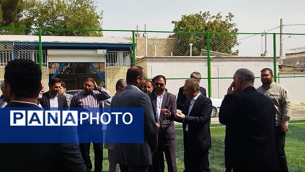 آیین افتتاحیه کارگاه و زمین چمن هنرستان تخصصی خودرو برادران نیشابور 