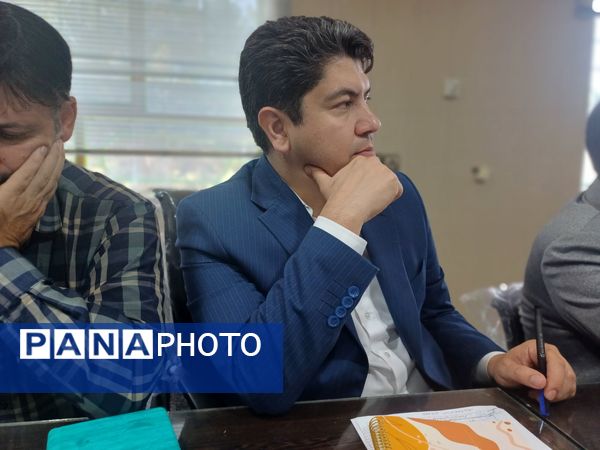 نشست جمع بندی بازدید‌های پروژه مهر از شهرستان‌های گرمه و جاجرم