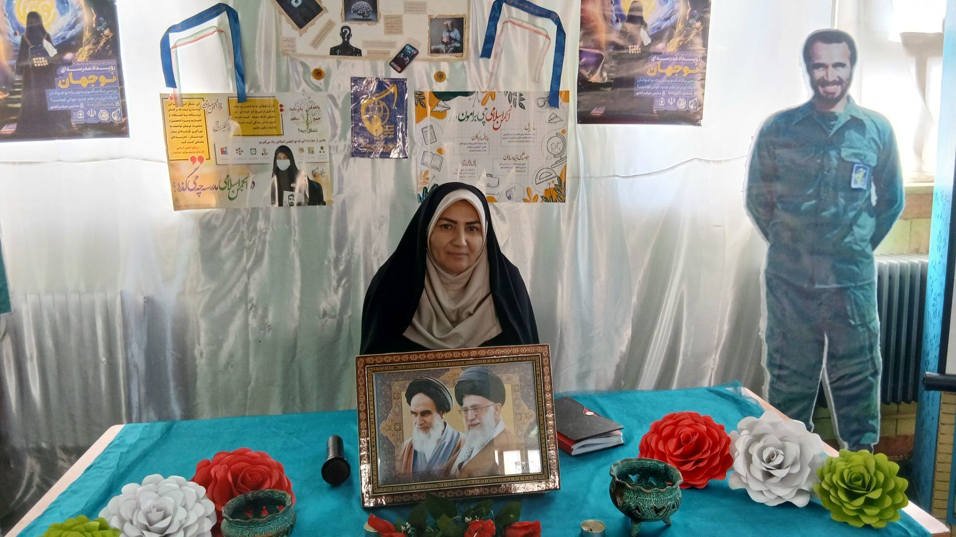 نوجهان، جهانی نو در افق نوجوان است